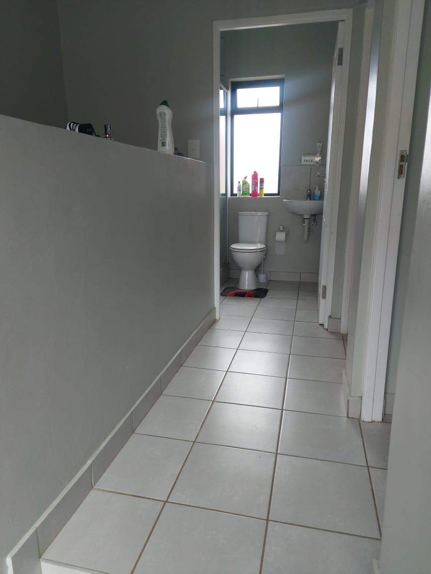 2 Bedroom Property for Sale in Kidds Beach Eastern Cape